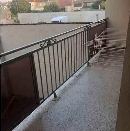 Lumineux Au Centre De Bordeaux